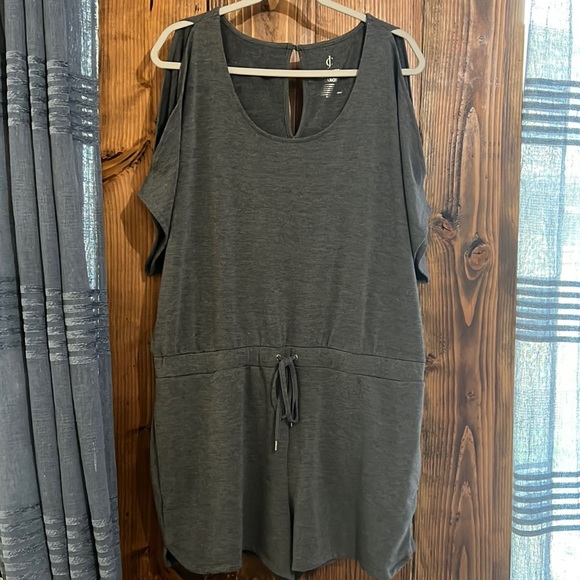 Juicy Couture Heathered gray cold shoulder romper with elastic drawstring waist - Picture 1 of 9